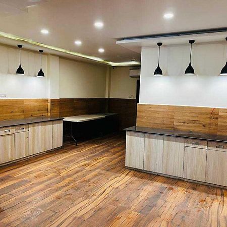 Oyo Hotel Happy Homes โบปาล ภายนอก รูปภาพ