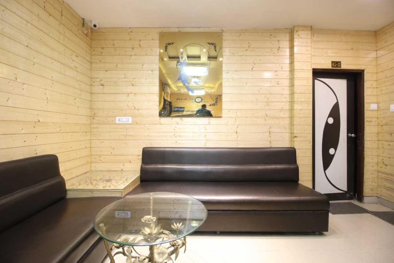 Oyo Hotel Happy Homes โบปาล ภายนอก รูปภาพ