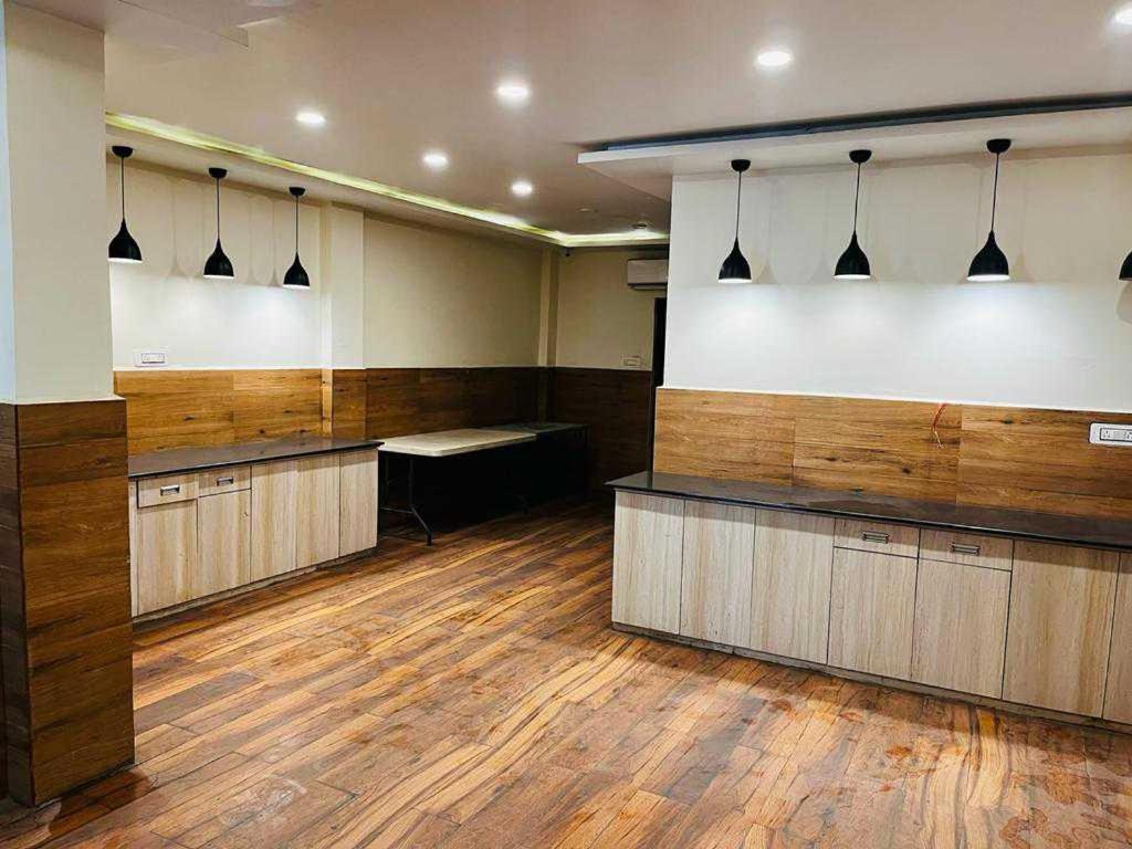 Oyo Hotel Happy Homes โบปาล ภายนอก รูปภาพ