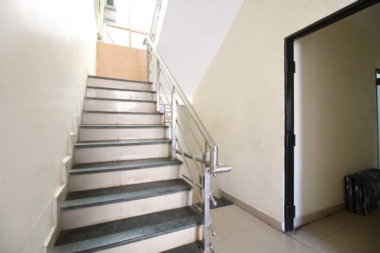 Oyo Hotel Happy Homes โบปาล ภายนอก รูปภาพ